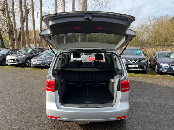Used Volkswagen Touran 2013 for sale - 73802596: Photo 7