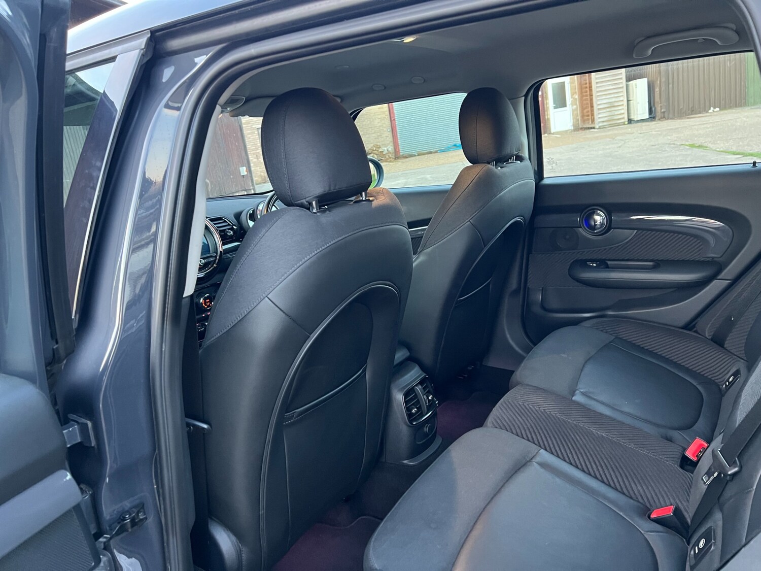 Used MINI Clubman 2018 for sale - 76626811: Photo 27