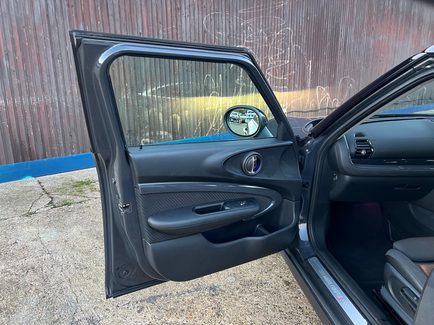 Used MINI Clubman 2018 for sale - 76626811: Photo 32