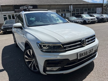 Used Volkswagen Tiguan 2016 for sale - 79044932: Photo