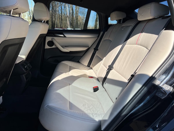 Used BMW X4 2017 for sale - 74061423: Photo 18