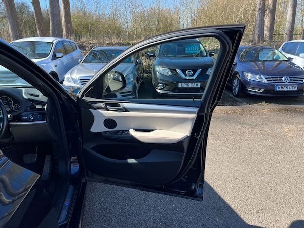 Used BMW X4 2017 for sale - 74061423: Photo 32