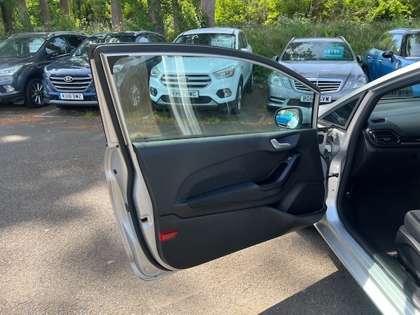 Used Ford Fiesta 2019 for sale - 74658529: Photo 27