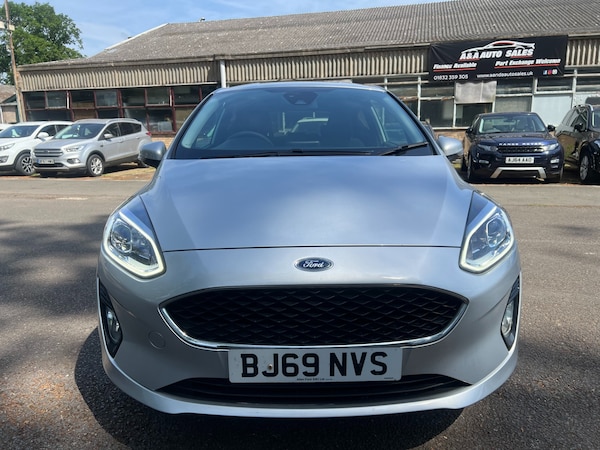 Used Ford Fiesta 2019 for sale - 74658529: Photo 2