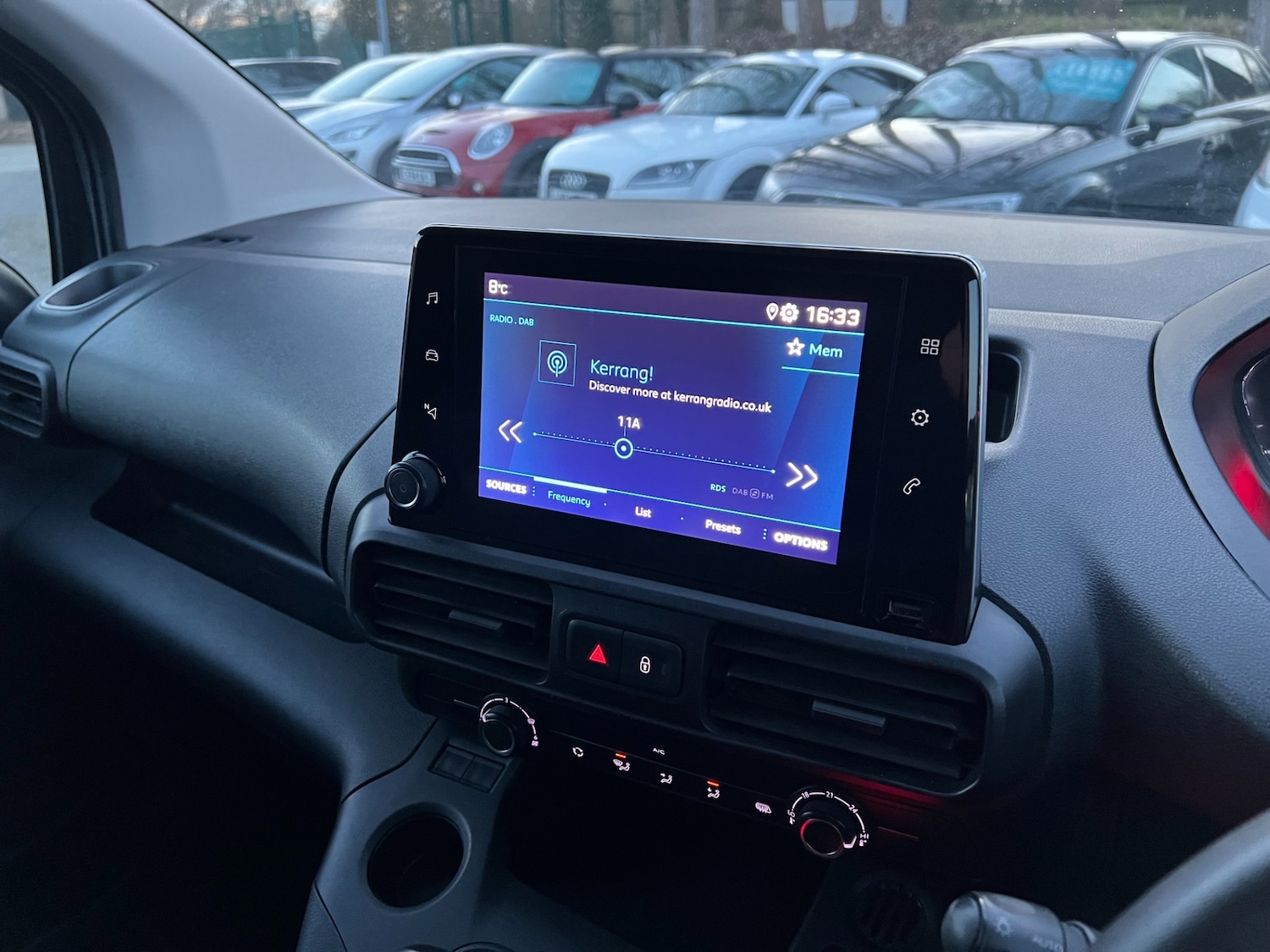 Used Peugeot Partner 2020 for sale - 77261971: Photo 27