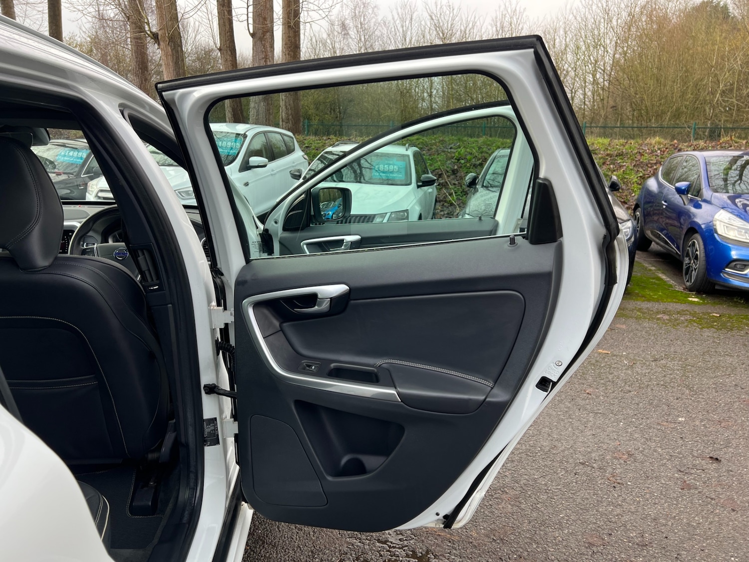 Used Volvo XC60 2016 for sale - 77247428: Photo 29