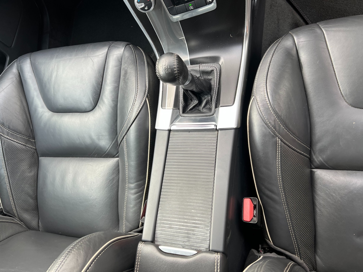 Used Volvo XC60 2016 for sale - 77247428: Photo 32