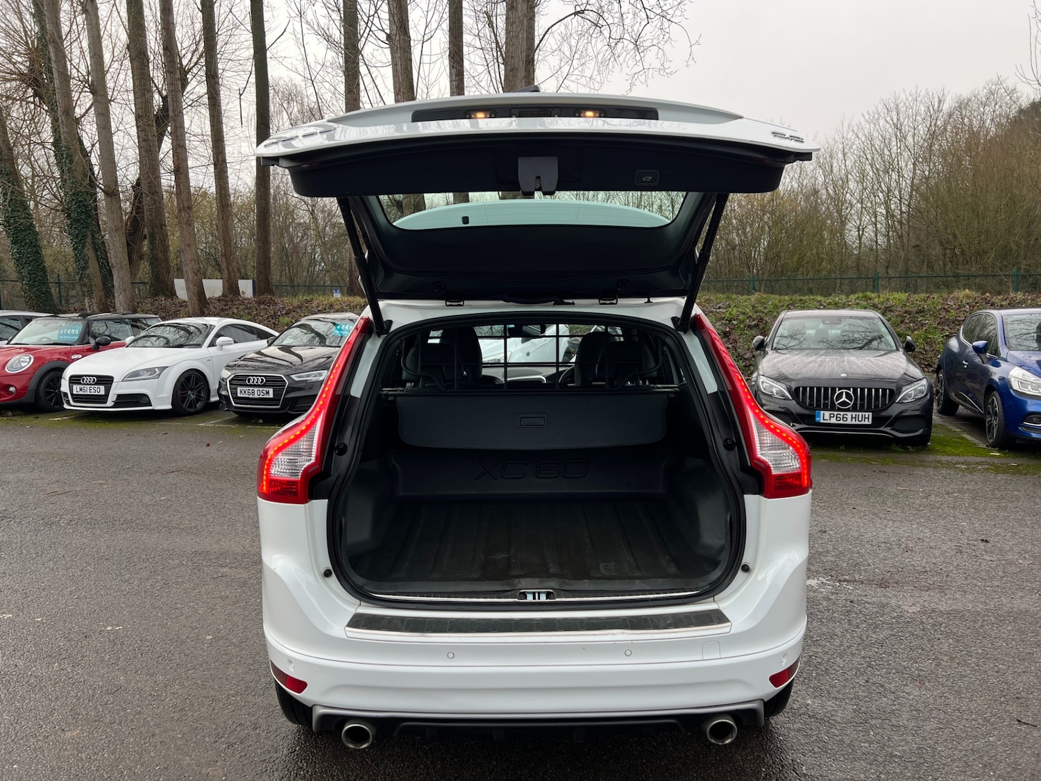 Used Volvo XC60 2016 for sale - 77247428: Photo 6