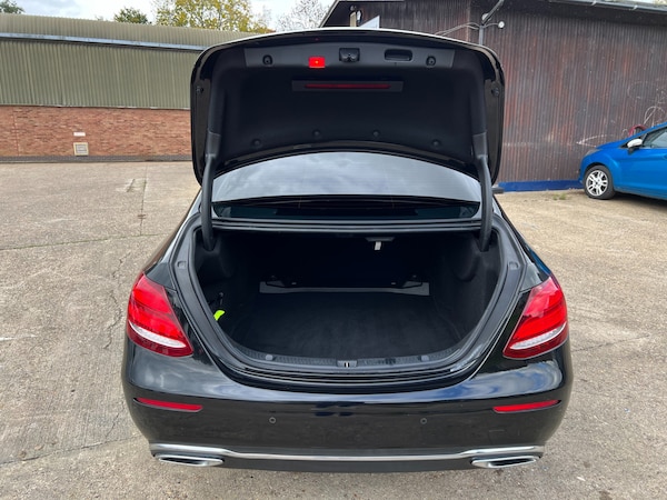 Used Mercedes-Benz E Class 2018 for sale - 76287826: Photo 7