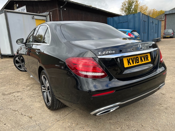 Used Mercedes-Benz E Class 2018 for sale - 76287826: Photo 8