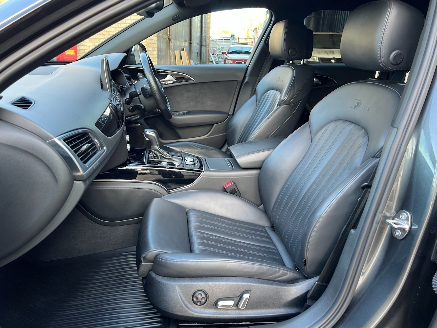 Used Audi A6 2017 for sale - 77556779: Photo 28