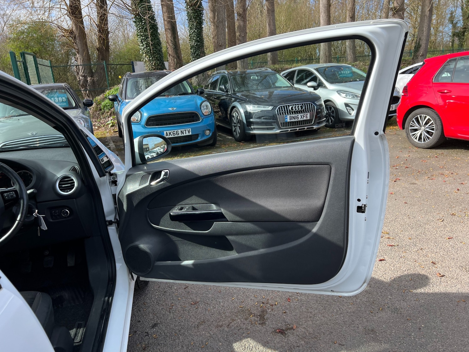 Used Vauxhall Corsa 2014 for sale - 77873729: Photo 24