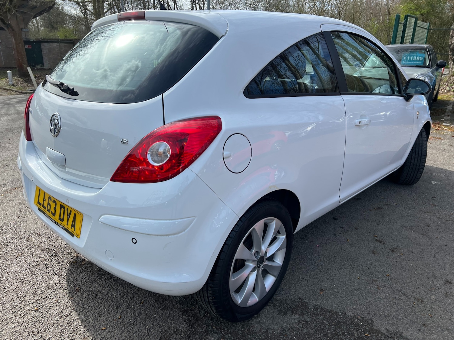 Used Vauxhall Corsa 2014 for sale - 77873729: Photo 4