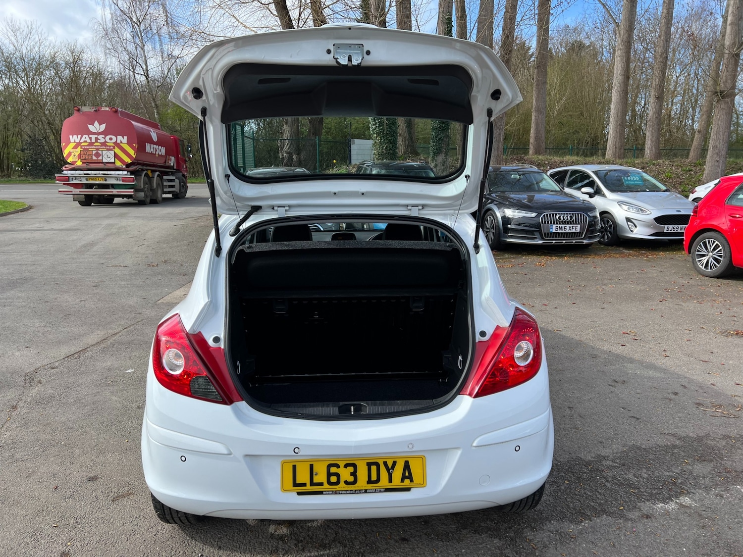 Used Vauxhall Corsa 2014 for sale - 77873729: Photo 8