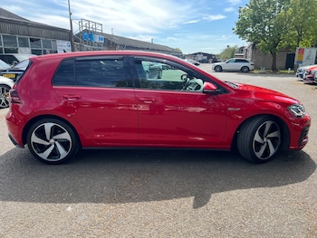 Used Volkswagen Golf 2017 for sale - 78380537: Photo