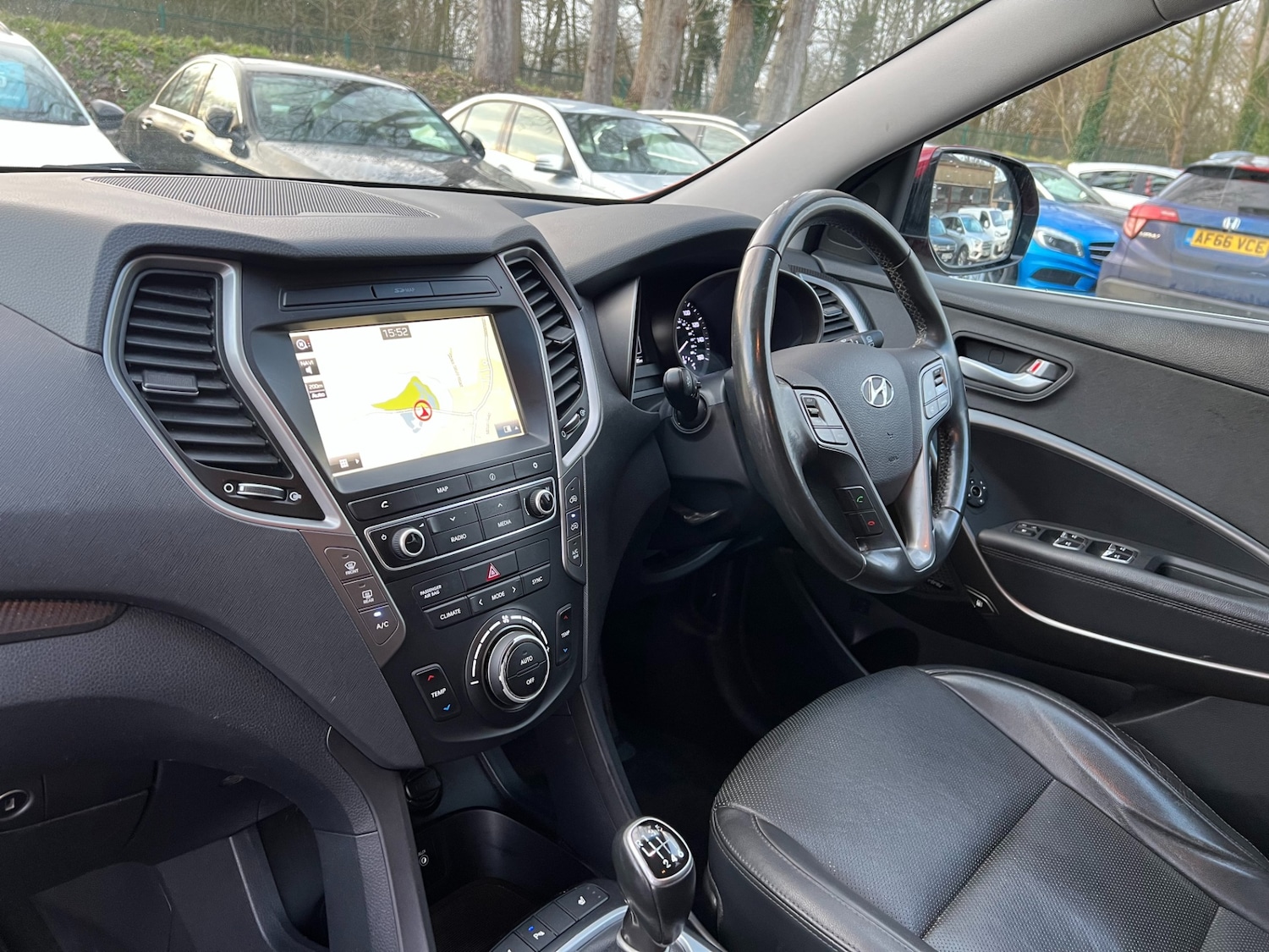 Used Hyundai Santa Fe 2018 for sale - 77300550: Photo 17