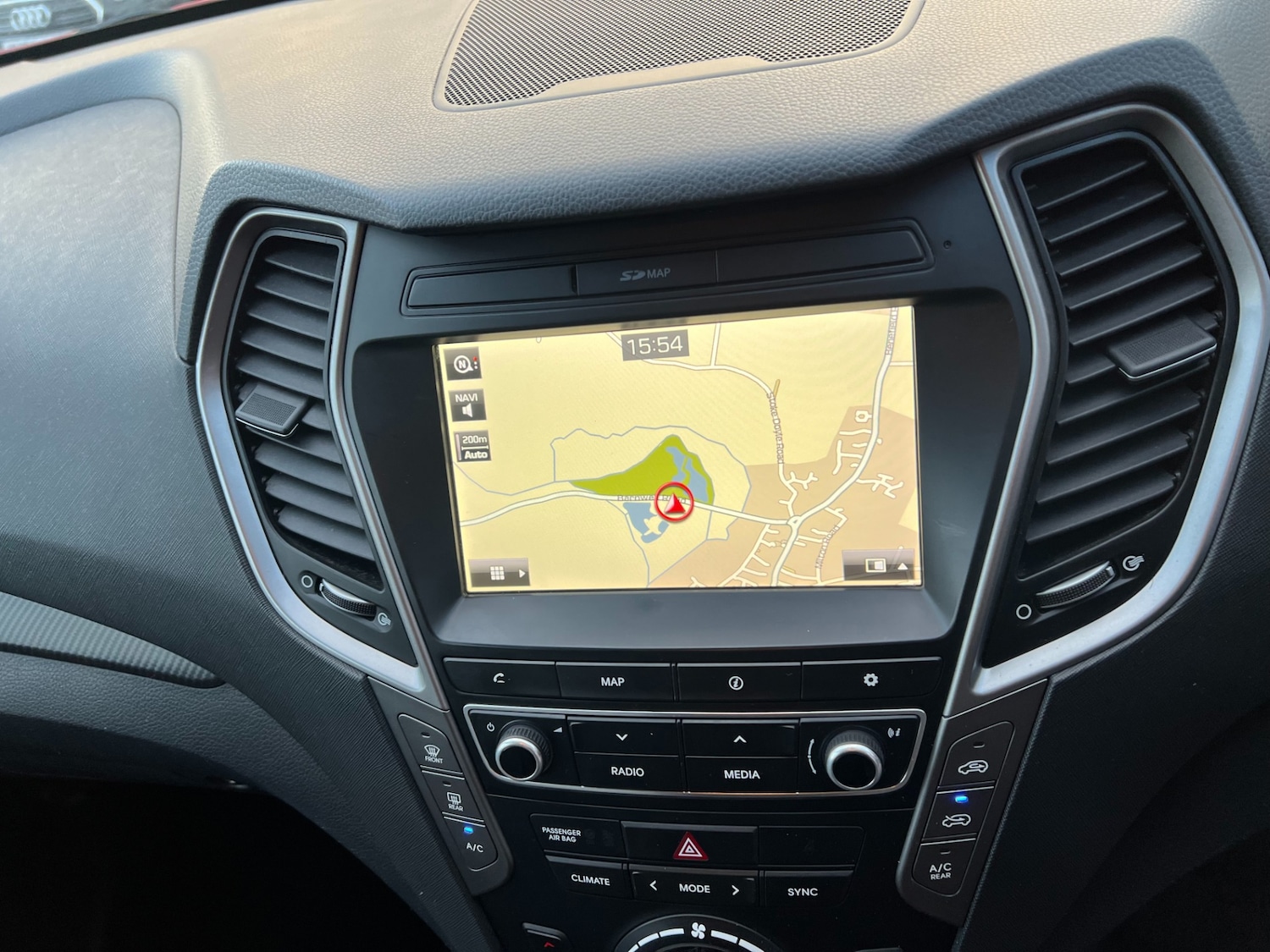 Used Hyundai Santa Fe 2018 for sale - 77300550: Photo 21