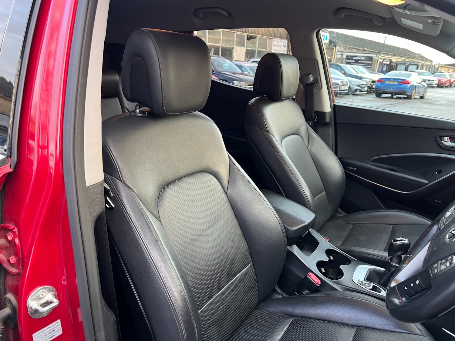 Used Hyundai Santa Fe 2018 for sale - 77300550: Photo 25