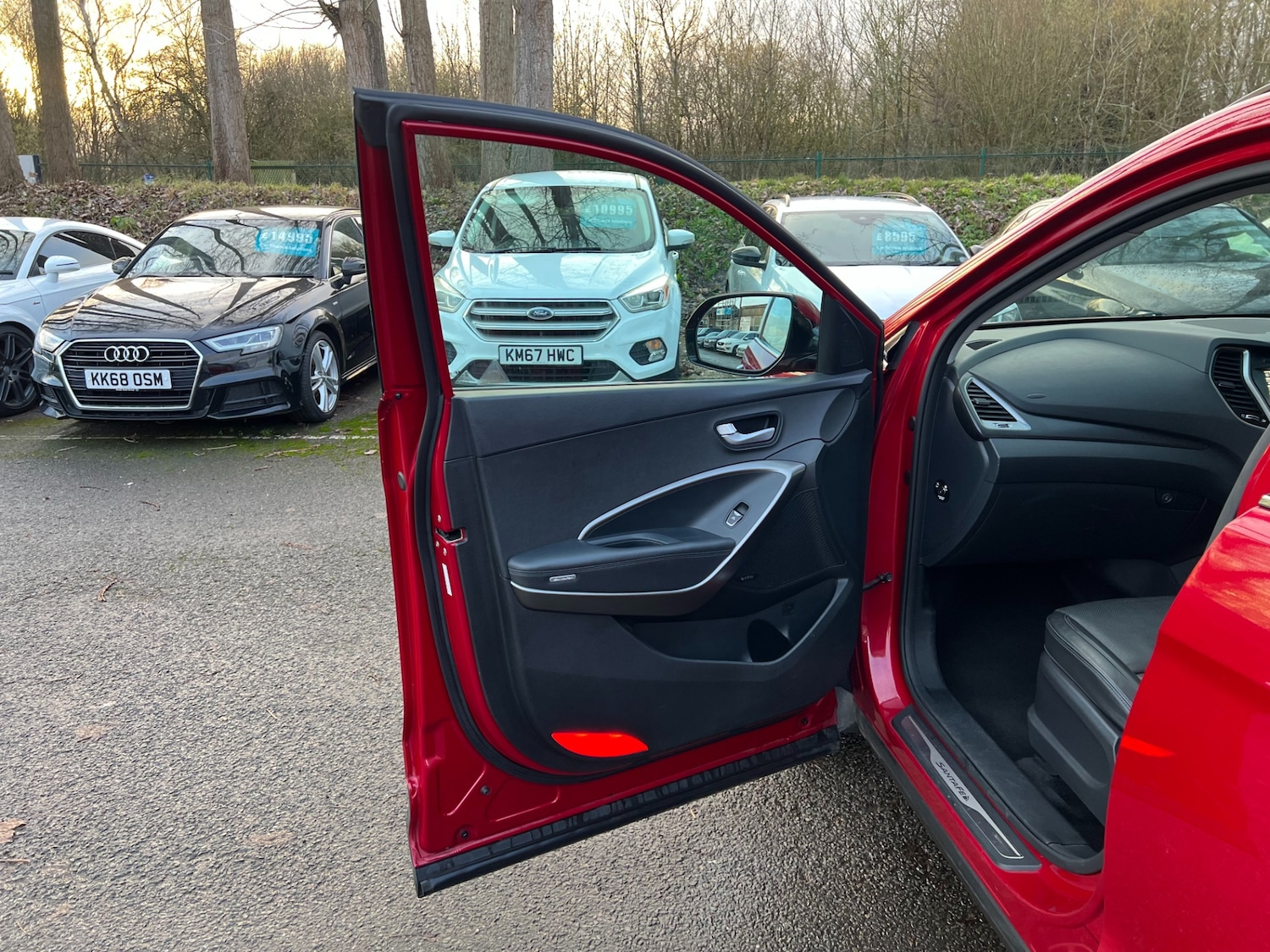 Used Hyundai Santa Fe 2018 for sale - 77300550: Photo 32