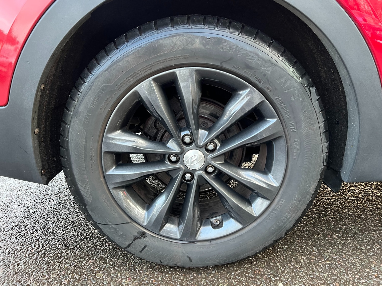 Used Hyundai Santa Fe 2018 for sale - 77300550: Photo 40