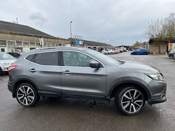 Used Nissan Qashqai 2016 for sale - 73517295: Photo