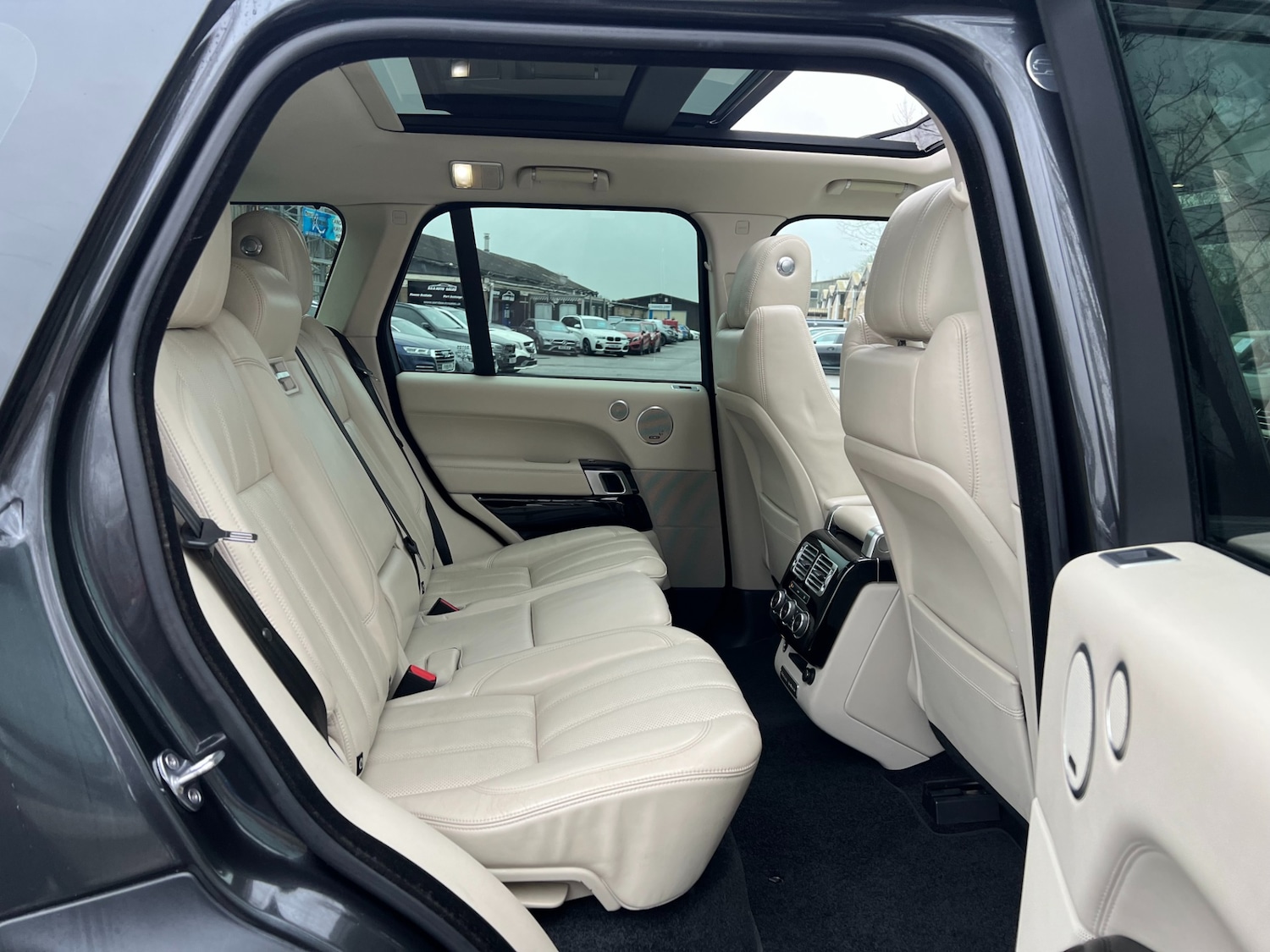 Used Land Rover Range Rover 2014 for sale - 77248174: Photo 27