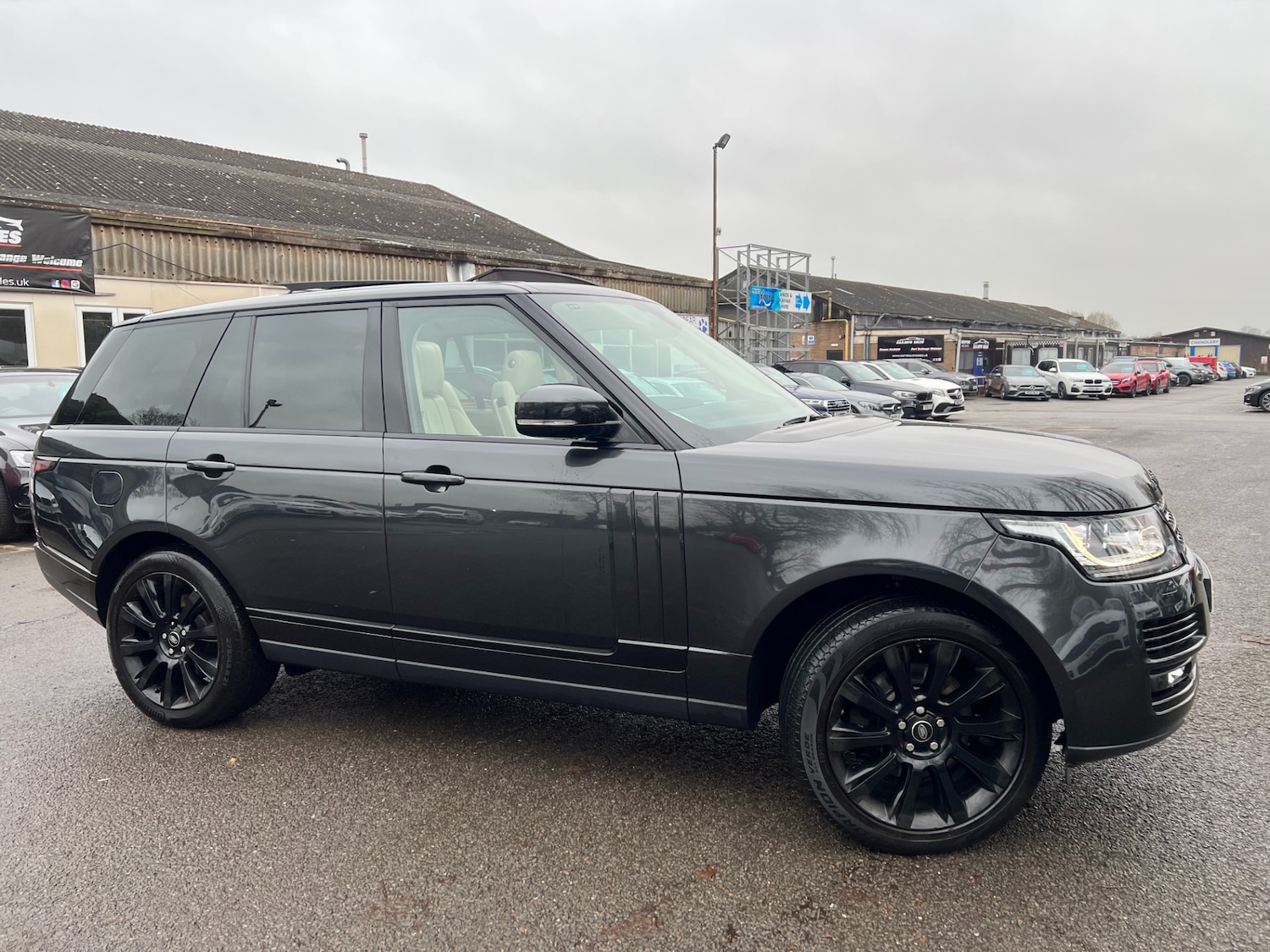 Used Land Rover Range Rover 2014 for sale - 77248174: Photo 5