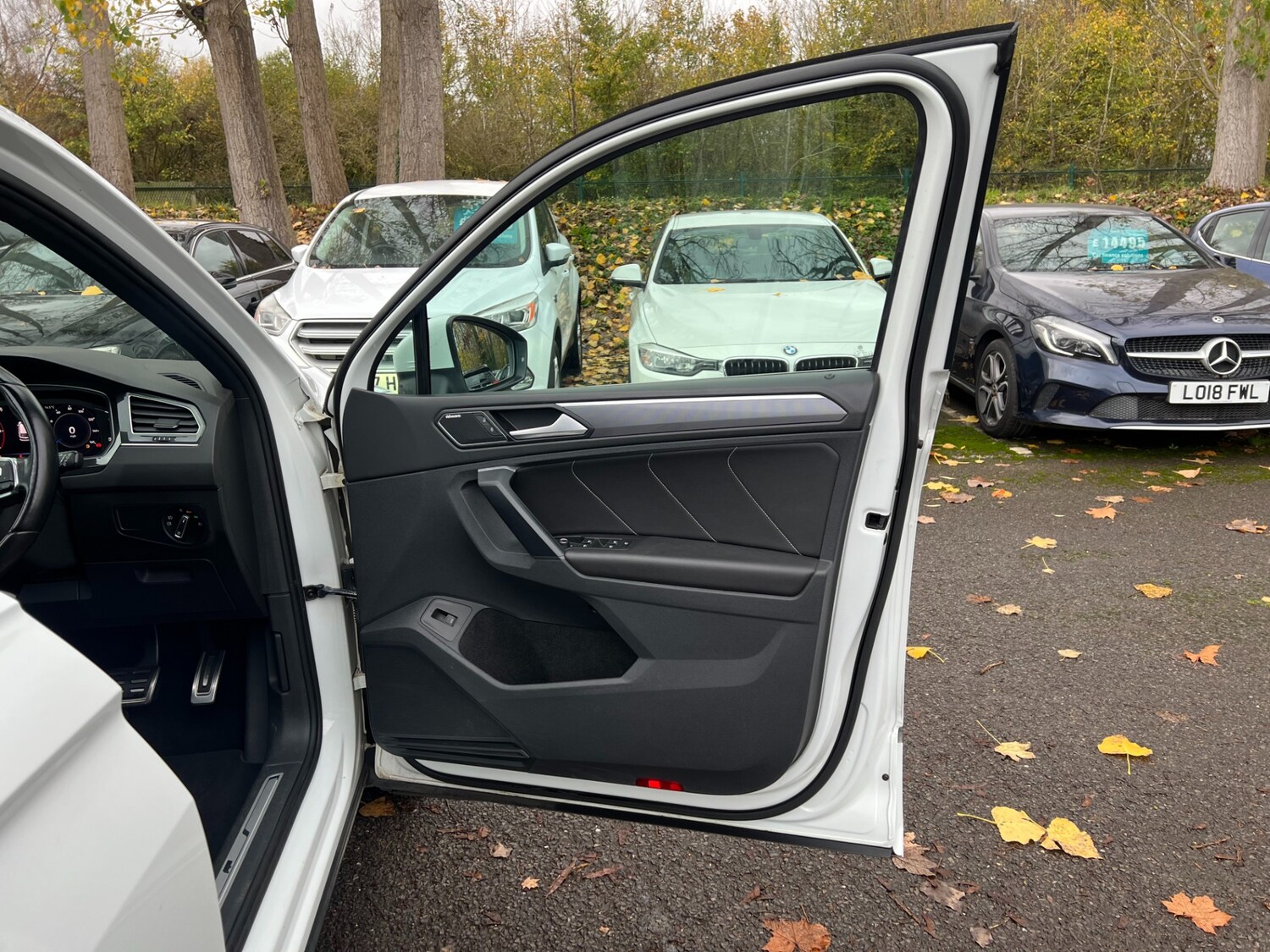 Used Volkswagen Tiguan 2019 for sale - 76544414: Photo 34