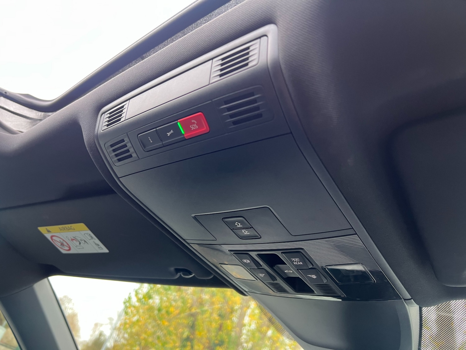 Used Volkswagen Tiguan 2019 for sale - 76544414: Photo 51