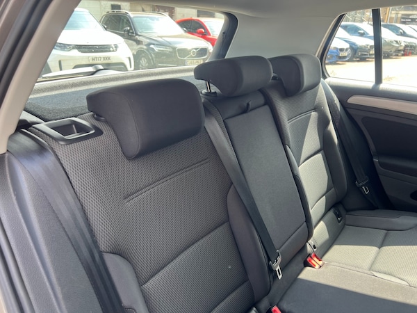 Used Volkswagen Golf 2015 for sale - 74742770: Photo 19