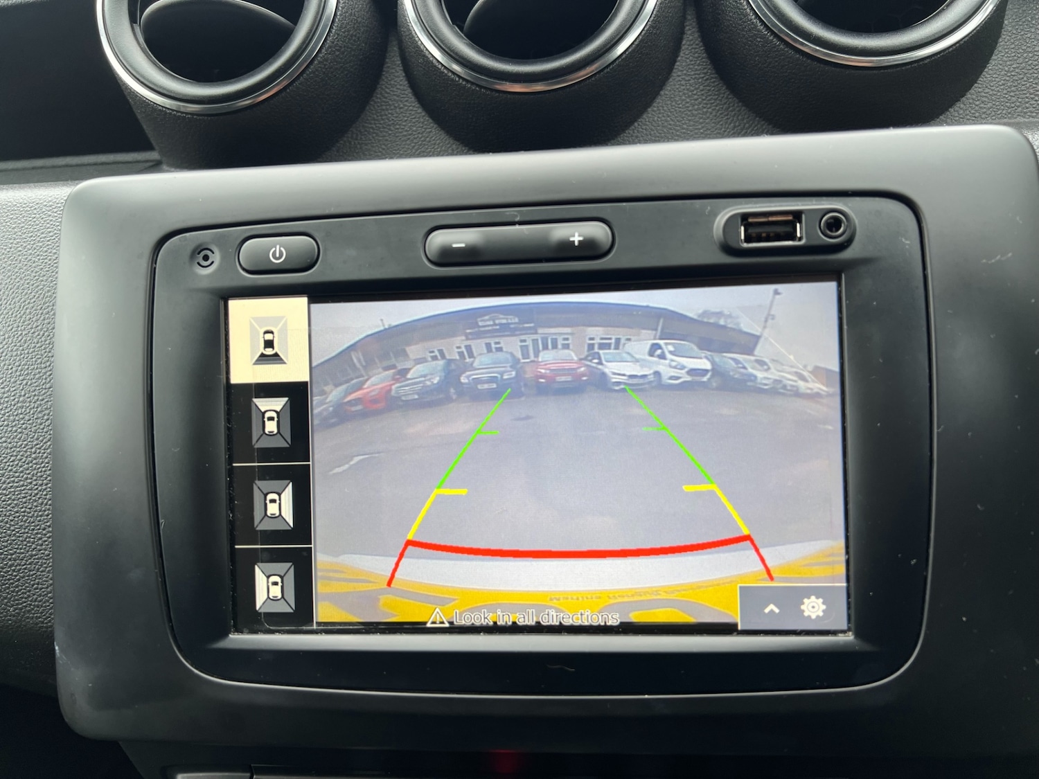 Used Dacia Duster 2018 for sale - 77324227: Photo 16