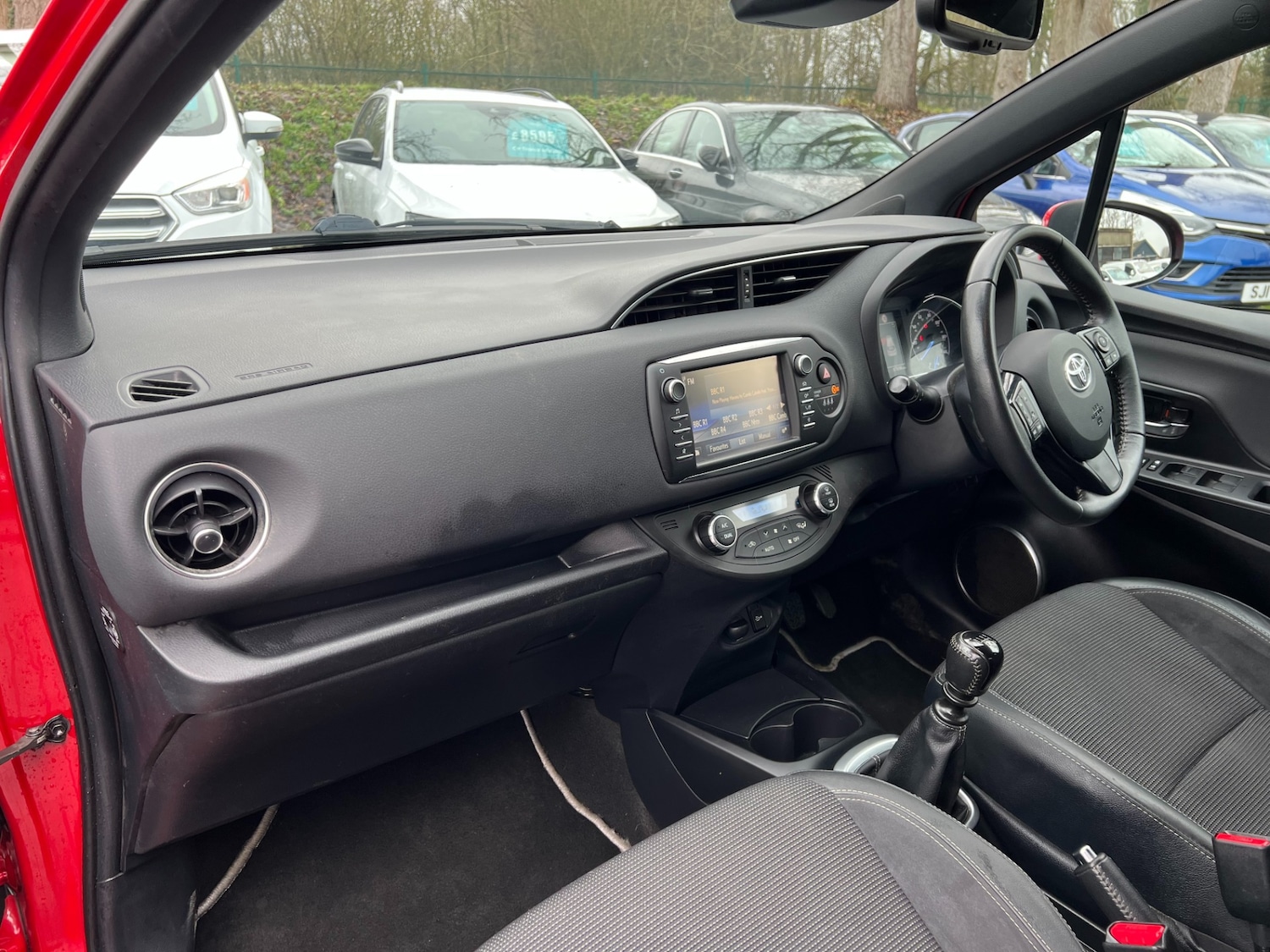 Used Toyota Yaris 2017 for sale - 77247707: Photo 15