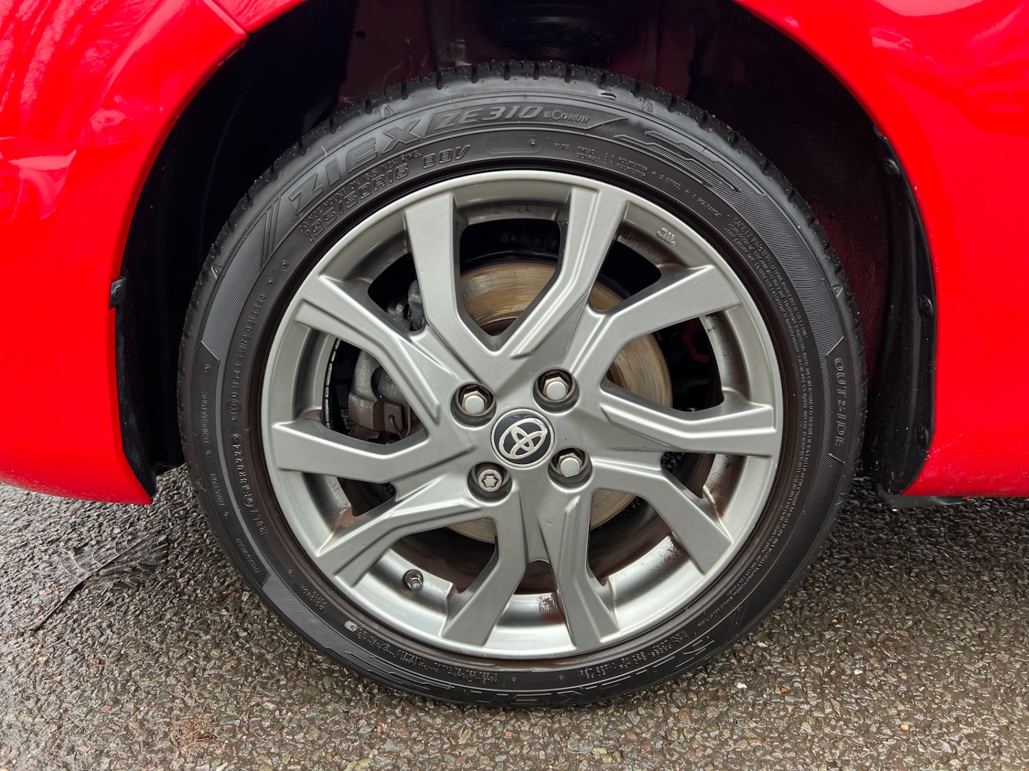 Used Toyota Yaris 2017 for sale - 77247707: Photo 38