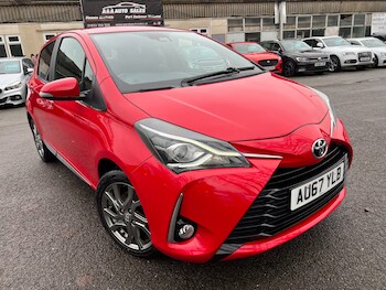 Used Toyota Yaris 2017 for sale - 77247707: Photo