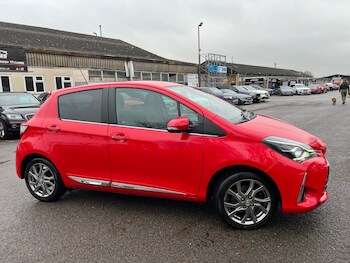 Used Toyota Yaris 2017 for sale - 77247707: Photo