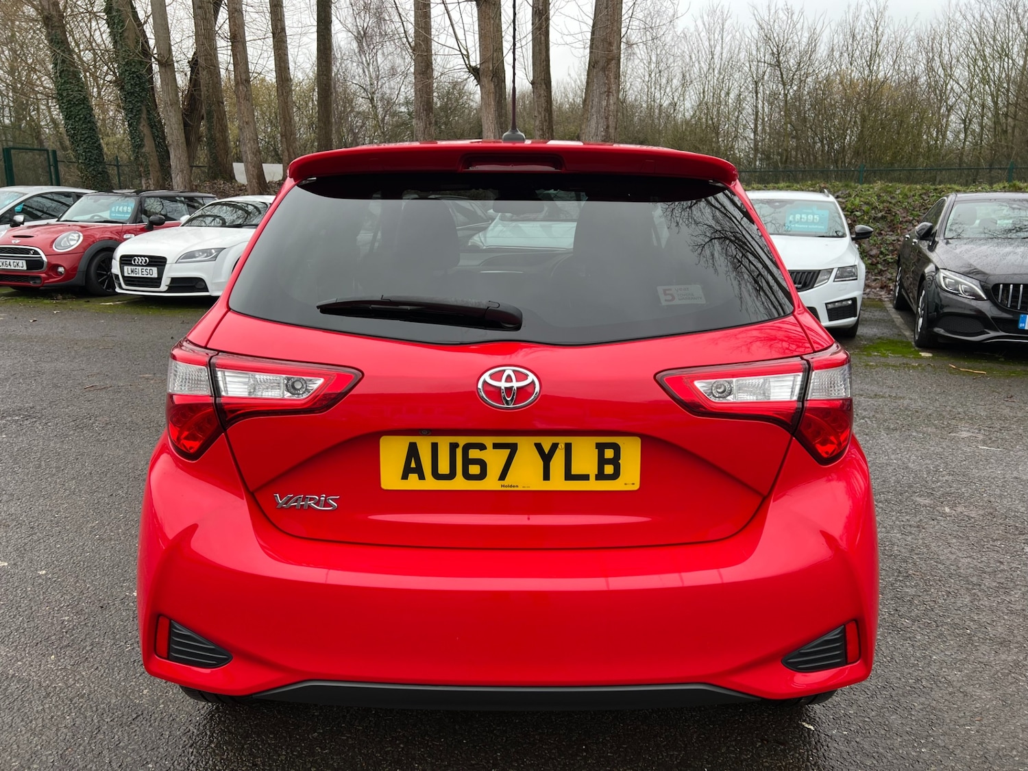 Used Toyota Yaris 2017 for sale - 77247707: Photo 6