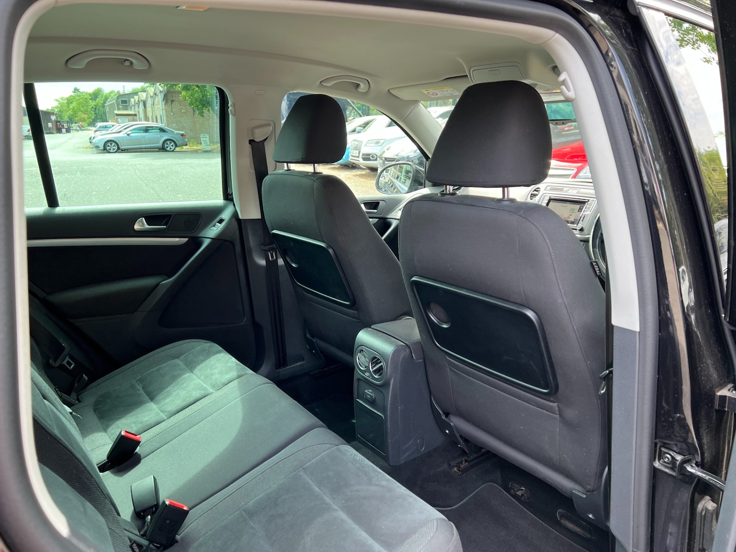 Vehicle 28