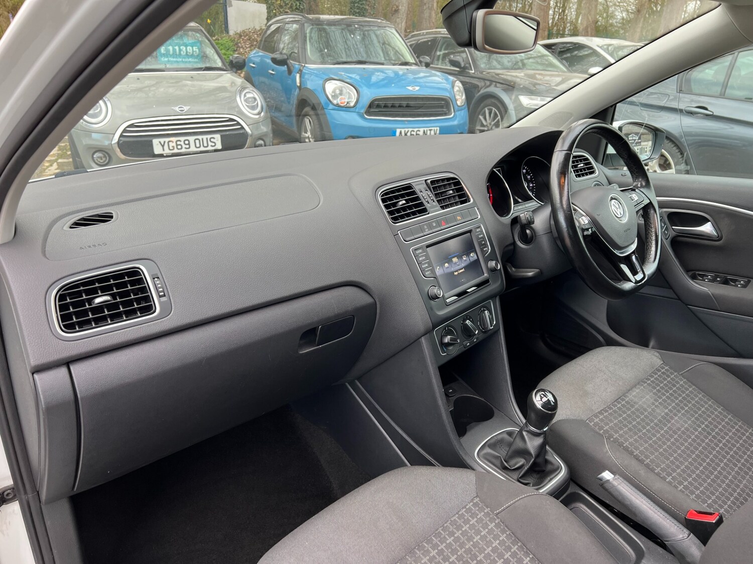 Used Volkswagen Polo 2017 for sale - 77830159: Photo 15