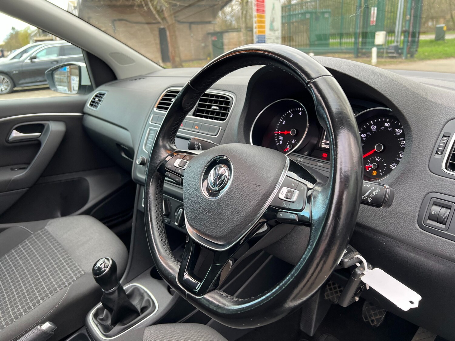 Used Volkswagen Polo 2017 for sale - 77830159: Photo 17