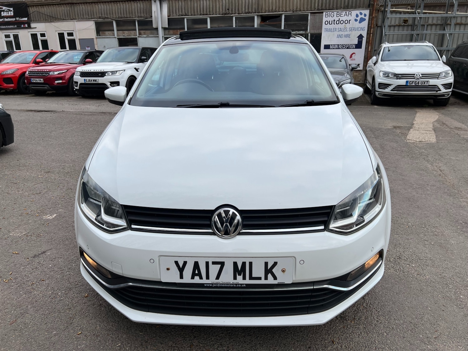 Used Volkswagen Polo 2017 for sale - 77830159: Photo 2