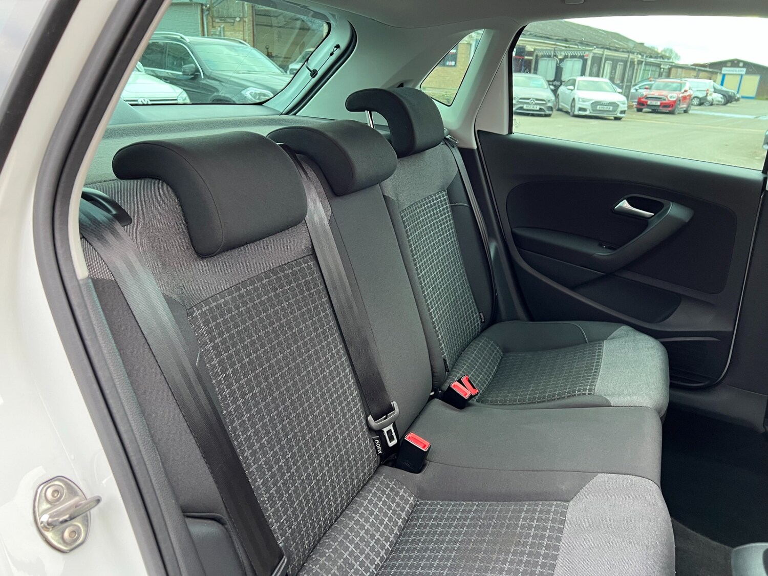 Used Volkswagen Polo 2017 for sale - 77830159: Photo 28