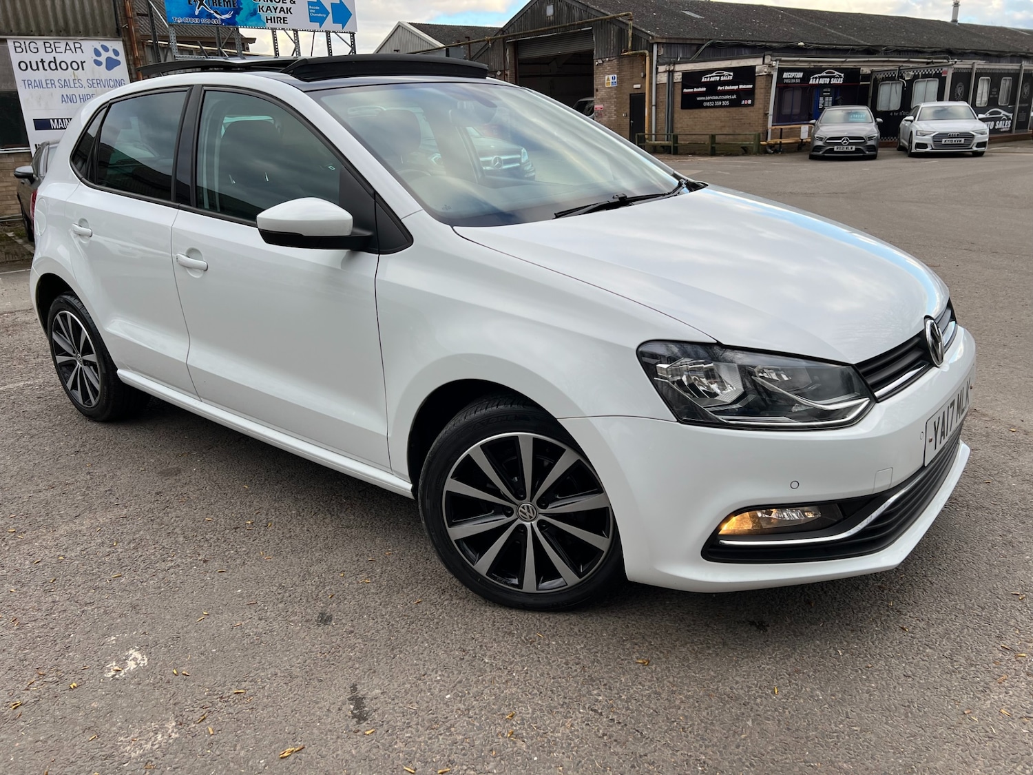 Used Volkswagen Polo 2017 for sale - 77830159: Photo 4