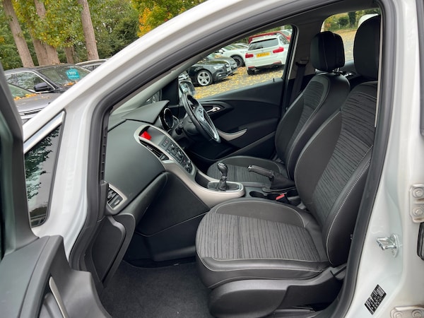 Used Vauxhall Astra 2014 for sale - 76221675: Photo 22