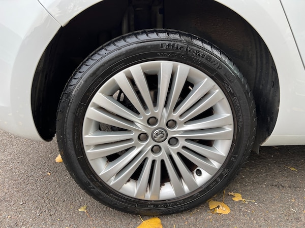 Used Vauxhall Astra 2014 for sale - 76221675: Photo 34