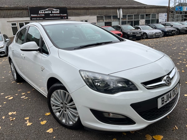 Used Vauxhall Astra 2014 for sale - 76221675: Photo 3
