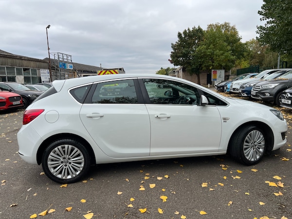 Used Vauxhall Astra 2014 for sale - 76221675: Photo 4