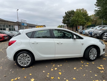 Used Vauxhall Astra 2014 for sale - 76221675: Photo