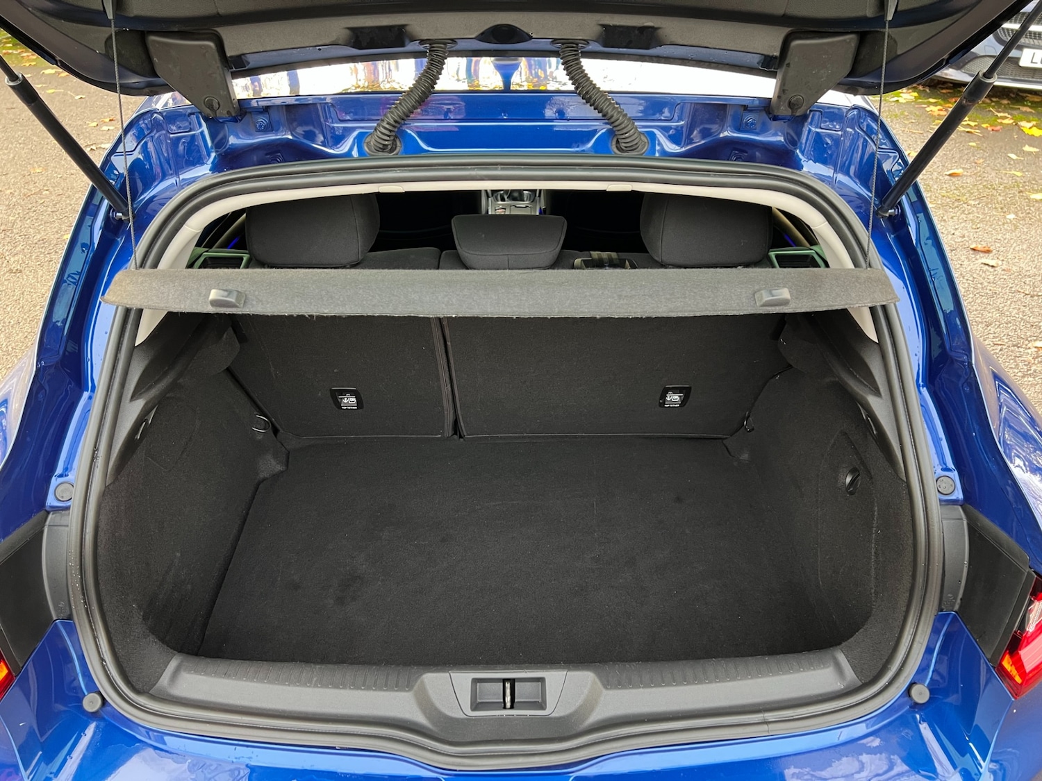 Used Renault Megane 2019 for sale - 76504781: Photo 38