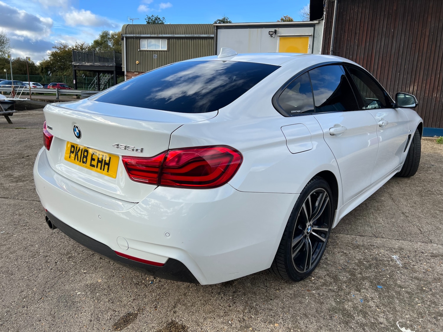 Used BMW 4 Series 2018 for sale - 76374308: Photo 4