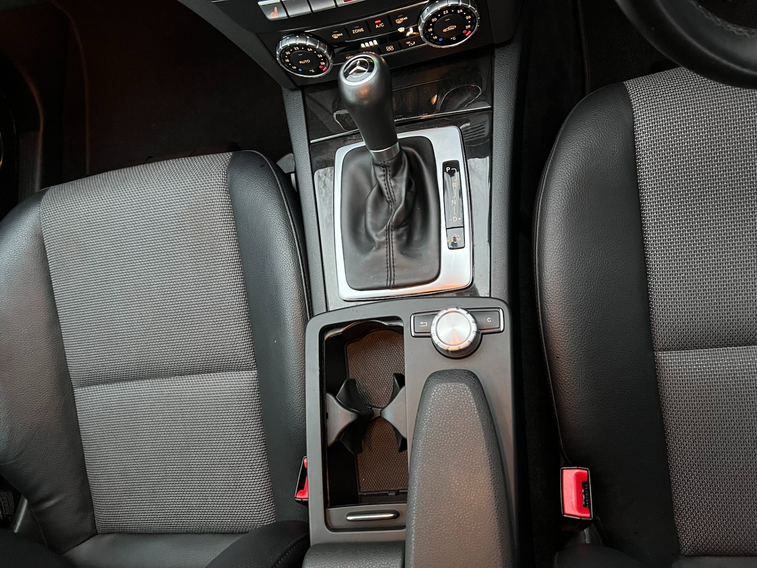 Used Mercedes-Benz C Class 2013 for sale - 77274570: Photo 20